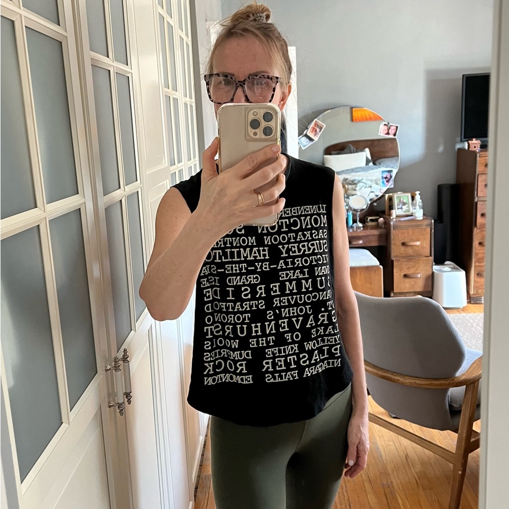 The Candi Factory Canadian Cities Muscle Tank - Size M - Black